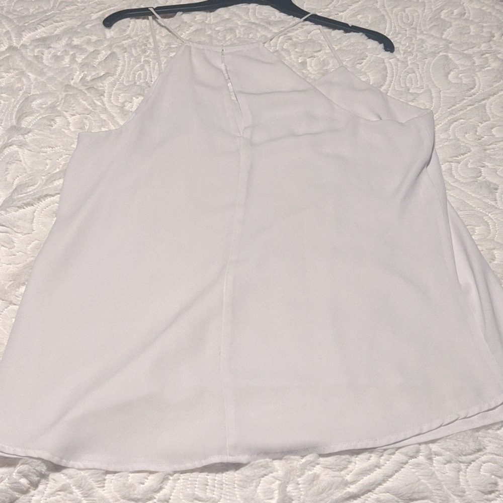 Express Tank (L) open slit in back, flowy